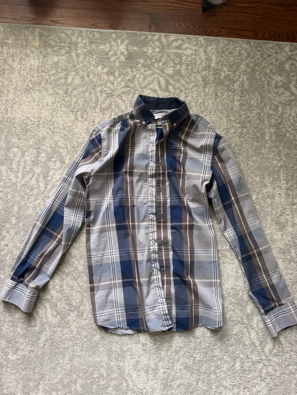 Men's Blue and Brown Plaid Button-Down Shirt size M